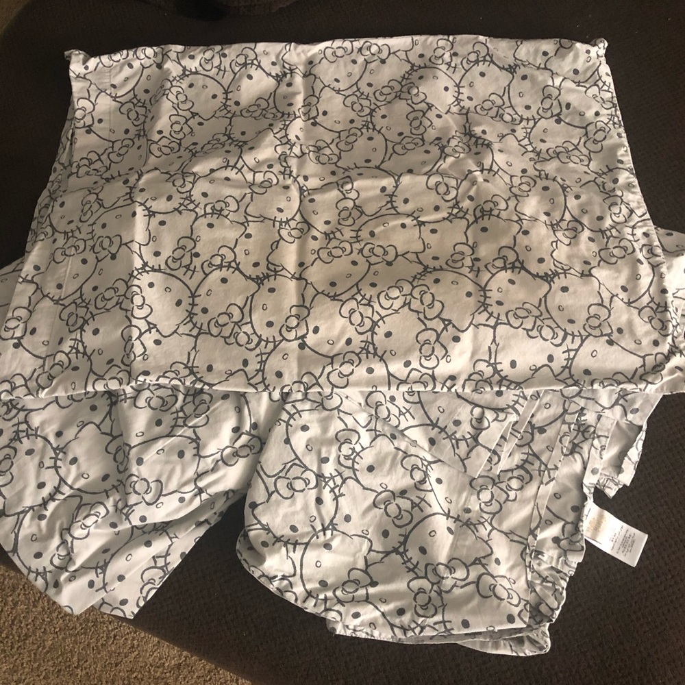 Hello Kitty Sheets